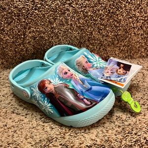 Crocs Frozen Disney Princess Anna Elsa NWT juniors size 1